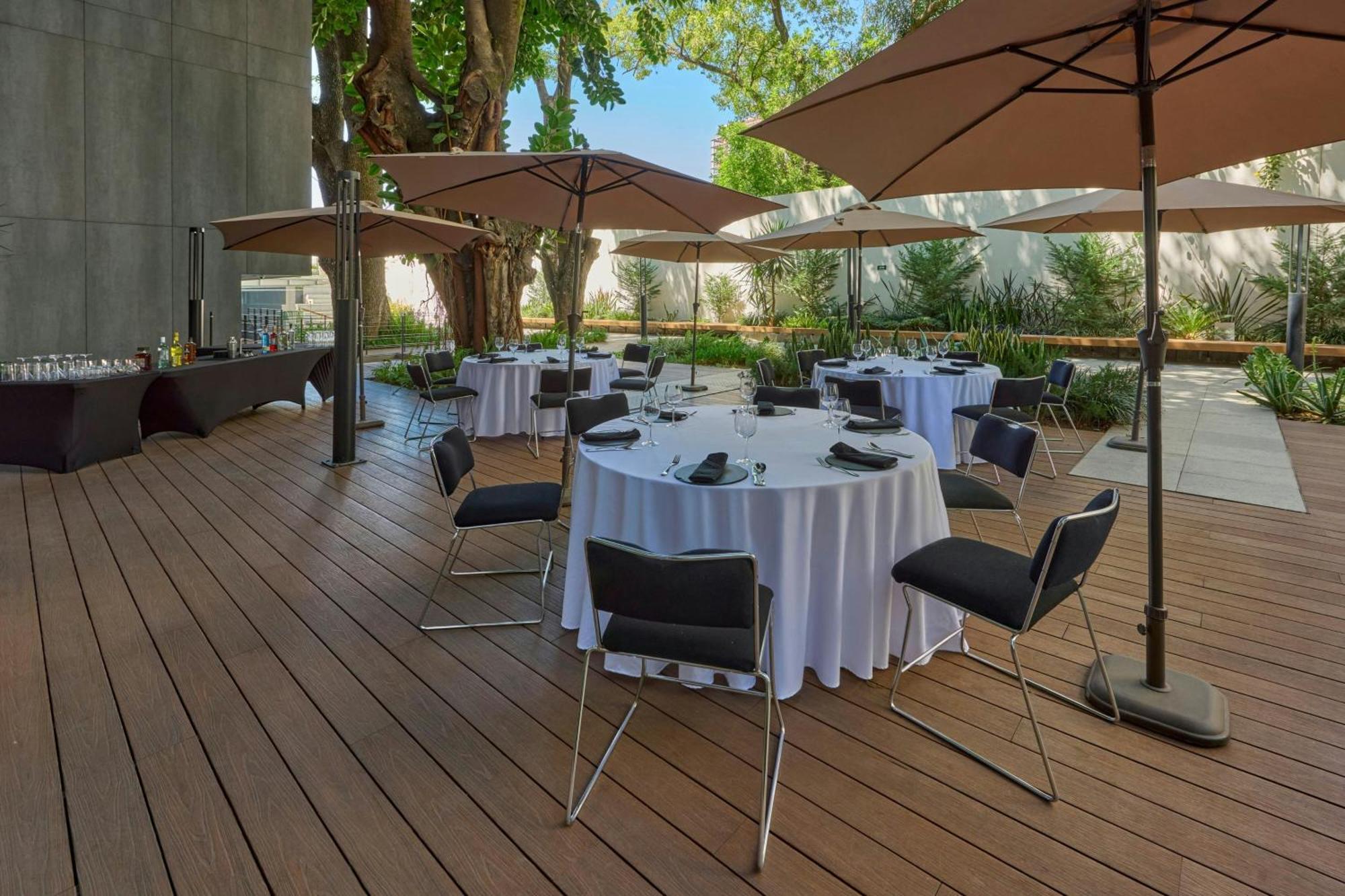 City Express Plus By Marriott Guadalajara Providencia المظهر الخارجي الصورة